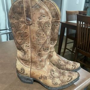 Cavender’s by Old Gringo Cowgirl Boots